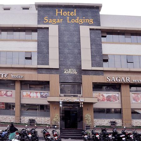 Hotel Sagar Lodging アウランガーバード エクステリア 写真